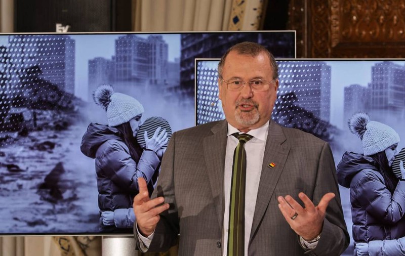 John-Ion Banu, în timpul dezbaterii electorale: „Dacă românii ar avea câte o armă, rușii n-ar mai îndrăzni să vină”