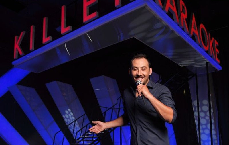 Te-ai DESCURCA în ASEMENEA CONDIŢII? Uite cum sunt PUŞI SĂ CÂNTE concurenţii, la Killer Karaoke, cu Stefan Stan