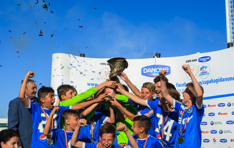 Academia Hagi a plecat la Mondialul din Maroc!