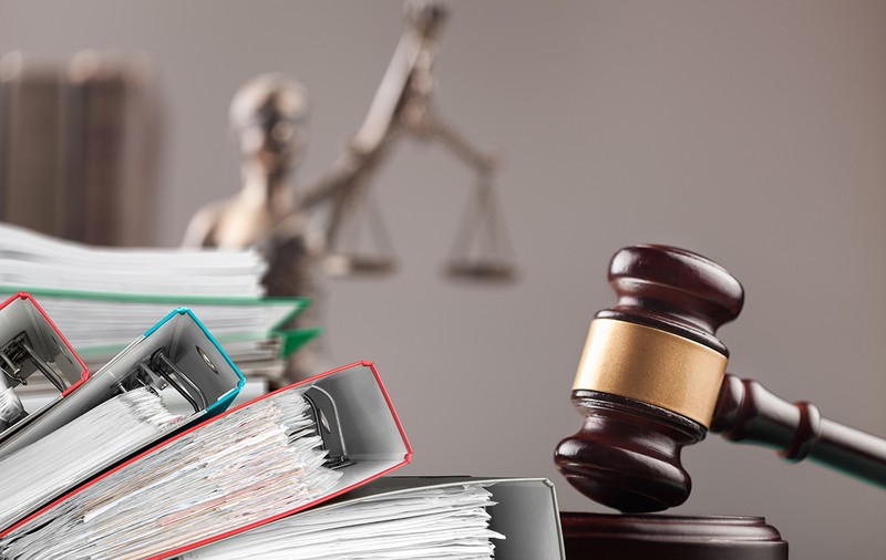 Dosare grele aflate de 12 ani în instanță, cu prejudicii de zeci de milioane de euro.  Judecătorii se plâng de volumul de muncă, dar țin dosarele pe loc până la prescrierea faptelor