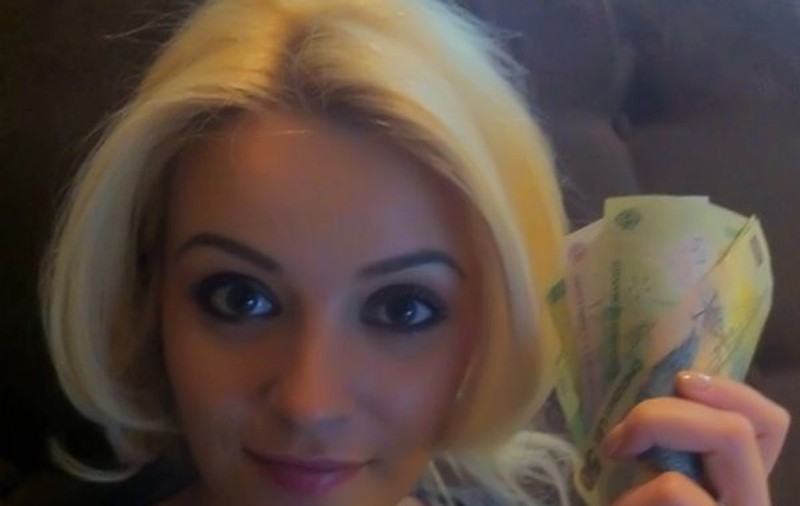 Diana Dumitrescu, dependentă de shopping: "Cheltuiesc banii pe tot felul de prostii"