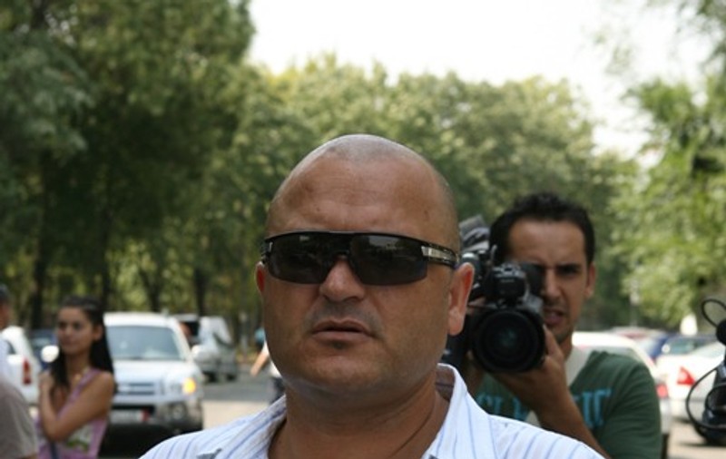 Adrian Mititelu lucrează cu detectivi particulari