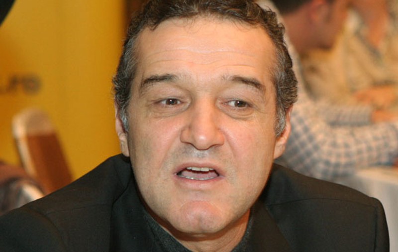 Becali: "Steaua este o maşinărie dar o rotiţă nu a mers!"