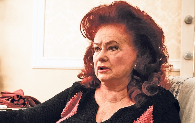 EXCLUSIV | POVEŞTI CUTREMURĂTOARE trăite de VEDETE chiar de REVELION! DEZVĂLUIRILE DUREROASE te vor impresiona până la lacrimi