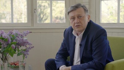 crin-antonescu-55-intrebari-libertatea (2)