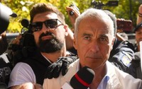Imagine cu Călin Georgescu adus la audieri la DIICOT. Foto: Hepta