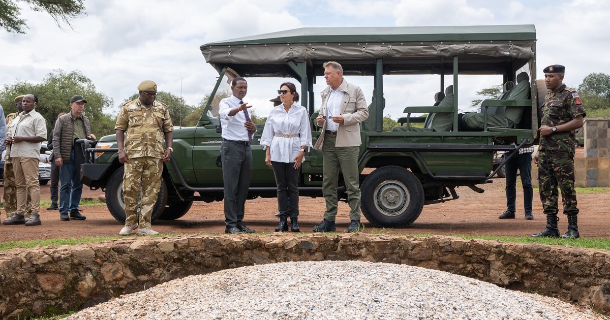 Klaus Iohannis Întâlnirea Președintelui României, Klaus Iohannis, cu ministrul pentru protejarea naturii din Republica Kenya. foto presidency.ro
