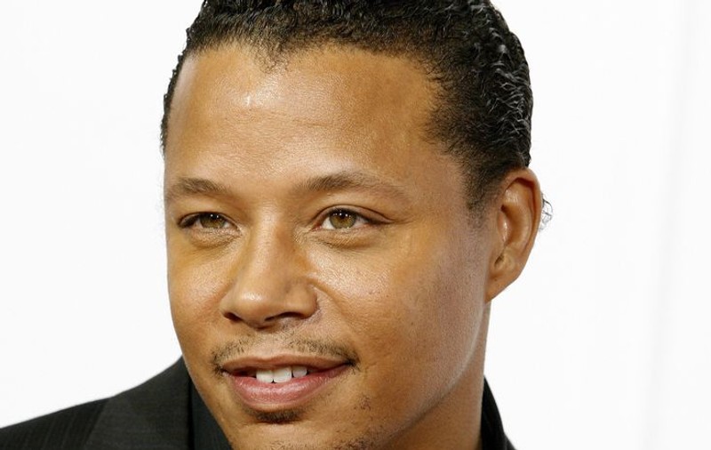 Terrence Howard s-a logodit