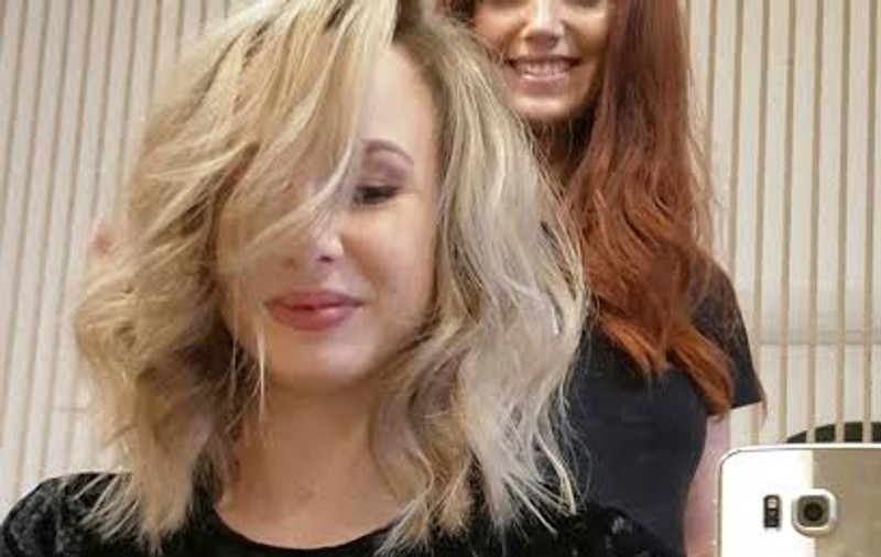 Sandra Izabasa și-a donat părul. Sportiva a sărit în ajutorul femeilor diagnosticate cu cancer