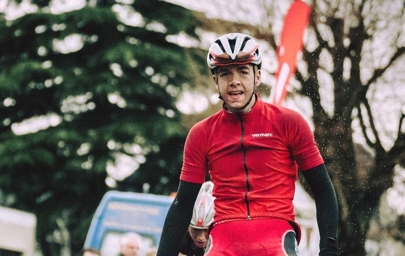 Rutierul Niels De Vriendt a murit în timpul unei curse cicliste din Belgia