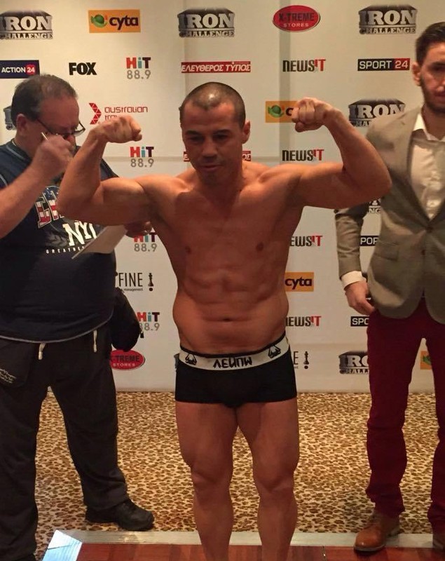 Prima licenţă Superkombat a ajuns la o legendă K-1: Mike Zambidis îşi apără titlul mondial