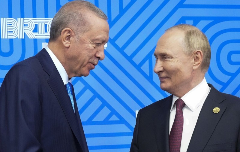 Rusia a folosit bănci americane pentru a trimite miliarde de dolari în Turcia, evitând sancţiunile, potrivit unei investigații WSJ