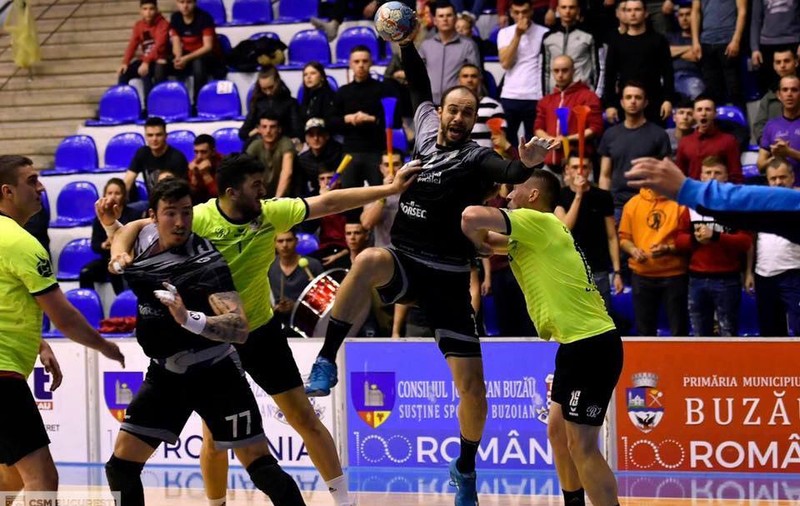 CSM București - RK Borac 25-19, în sferturile Cupei Challenge la handbal masculin