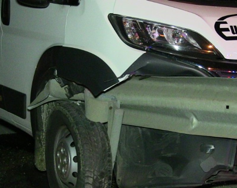 Accident violent în județul Bistrița-Năsăud. O fetiță de cinci ani, printre cele trei victime în urma impactului