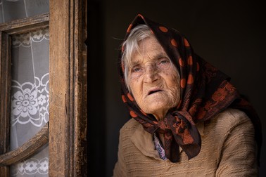 "Nu mă întrecea nimenea la muncă", spune Aurica