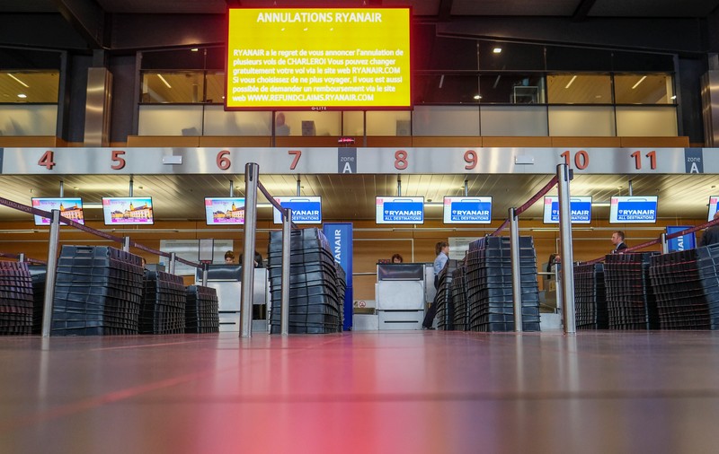 Toate zborurile către și dinspre Belgia vor fi suspendate începând cu marți seara din cauza grevei