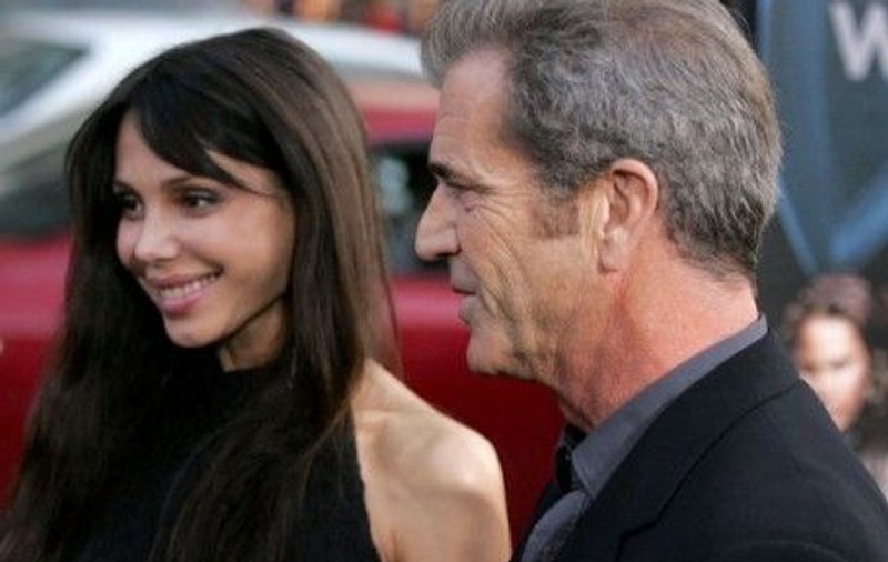 Mel Gibson nu vrea s-o ia de nevastă pe Oksana