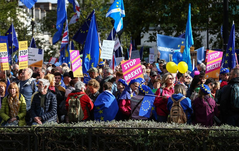 Ce se întâmplă cu românii după Brexit. Mesajul ambasadorului român la Londra