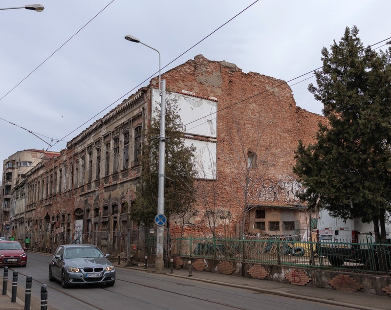 Încep lucrările la Hanul Solacolu, la 165 de ani de la construcție și 24 de când a fost evacuat ultimul chiriaș