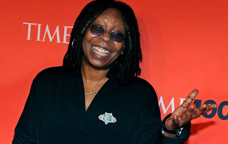 Whoopi Goldberg îl susţine pe Jesse James: "Şi eu am fost infidelă de cinci-şase ori"