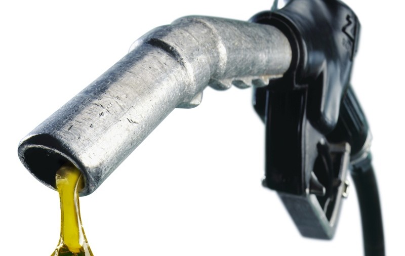 Şi-a injectat motorină în venă din cauza crizei financiare
