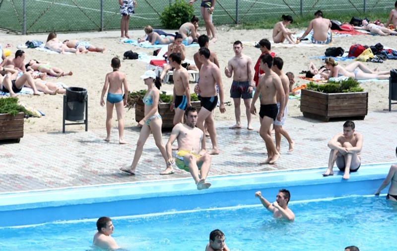 Prognoza meteo: Zi numai bună de plajă!