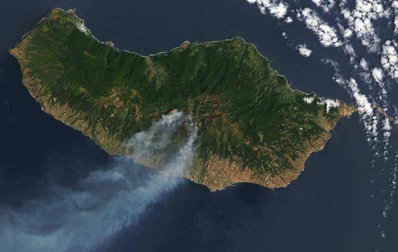 Incendiul de vegetaţie din Madeira, sub control după 11 zile în care au ars peste 5.000 de hectare