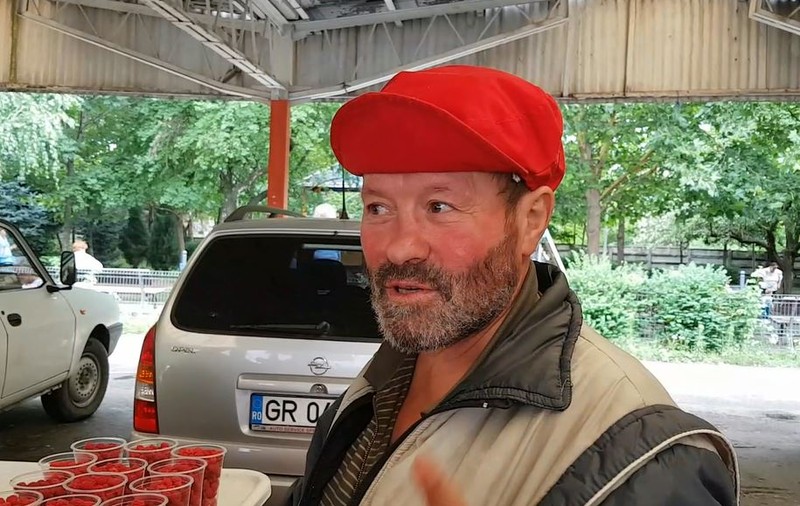 REPORTAJ/Politică la piață, în ziua moțiunii. Românii știu ce se întâmplă, dar nu mai au încredere. “Ne-am săturat de promisiuni” - VIDEO