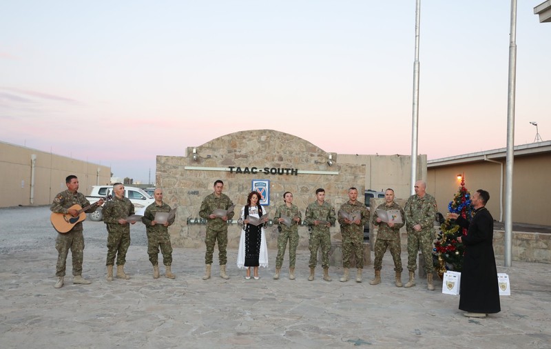 Cum au petrecut Crăciunul militarii români din Afganistan