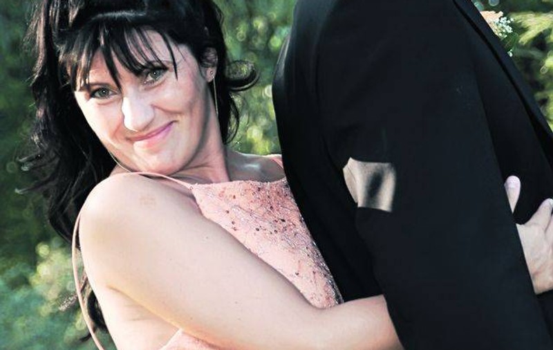 Un clarvăzător ”a vorbit” cu spiritul tatălui Elodiei: ” Fiica mea a murit tăiată cu flexul”
