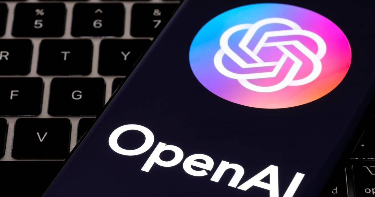 Logo-ul OpenAI, pe ecranul unui smartphone.