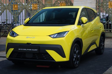 BYD Dolphin Surf