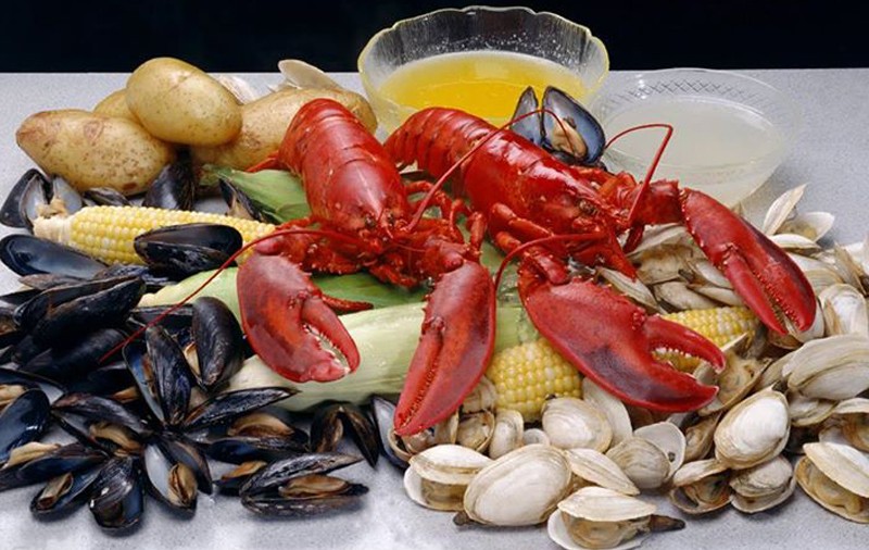 Fructele de mare, proaspete şi bune doar pe hârtie! Pentru că nu se cunoaşte provenienţa moluştelor şi a crustaceelor, acestea pot fi periculoase