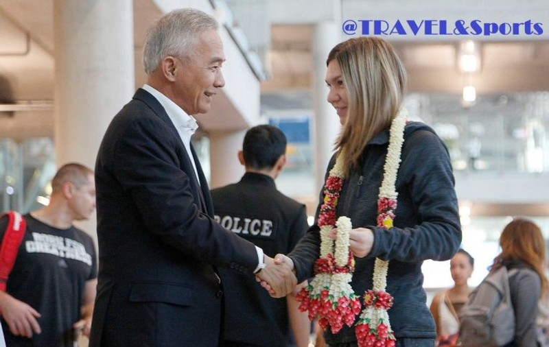 UPDATE. Simona Halep a ajuns în Thailanda. ”Sunt puţin tristă că am plecat de Crăciun, dar asta este meseria mea” | GALERIE FOTO