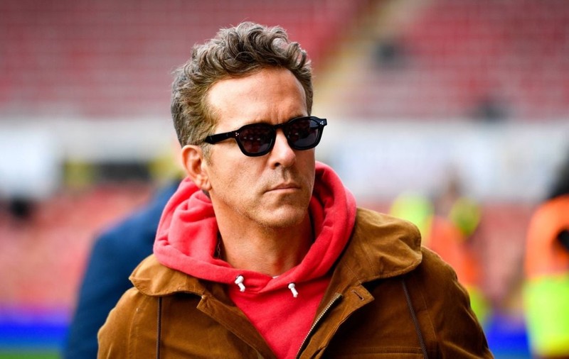 Reacția lui Ryan Reynolds când a aflat că Wrexham, echipa patronată de el, va juca împotriva lui Chelsea în FA Cup: „Acasă?”