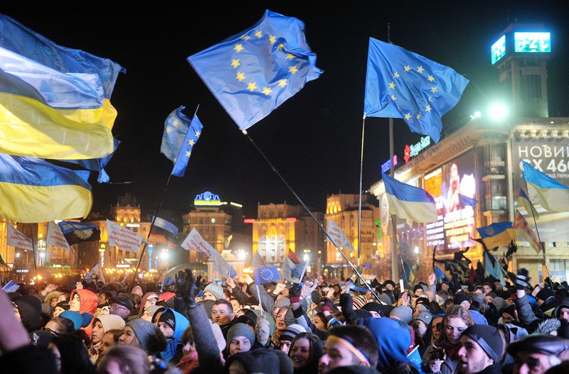 A patra zi de proteste proeuropene în Kiev din noiembrie 2013 a reprezentant și începutul „Euromaidanului” | Foto: Profimedia