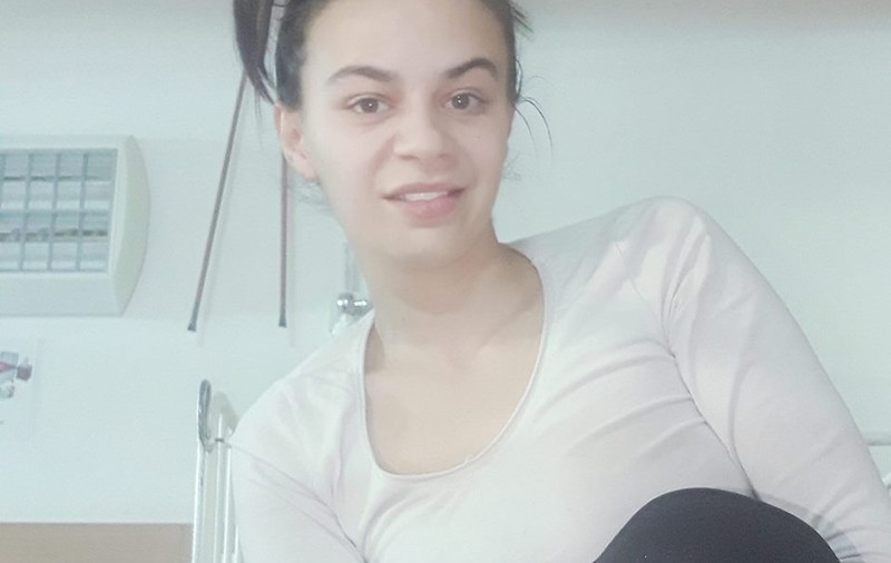 Tânără mamă dată în judecată de conducerea unui spital din Bistrița, după ce i-a jignit pe medici