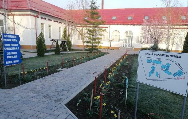 Trei pacienți morți la Spitalul de Psihiatrie din Murgeni, 29 internați după ce au mâncat pangasius de la mănăstire și conservă de pește de la spital. Rafila anunță o anchetă. UPDATE