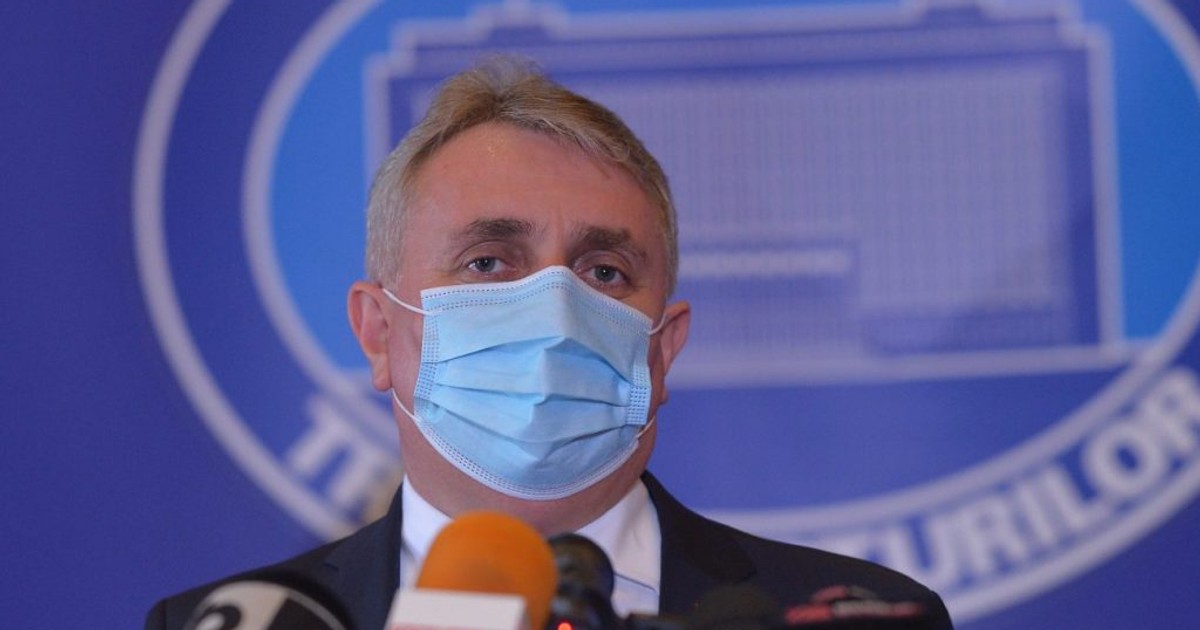 VIDEO Ministrul Lucian Bode anunță că purtarea măștii de protecție va fi obligatorie și după data de 1 august