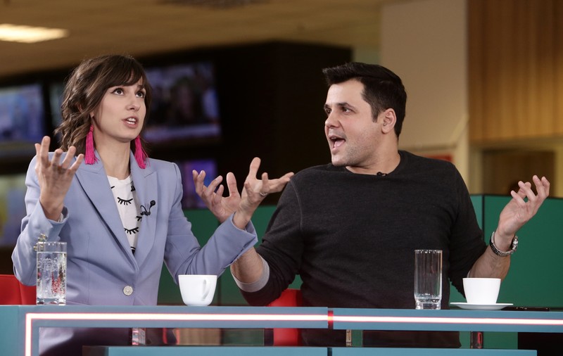 VIDEO EXCLUSIV/Cove, surpriză, surpriză la emisiunea pe care o prezenta cu Andreea Marin. „M-au pus să predau ștafeta celui care îmi lua locul”