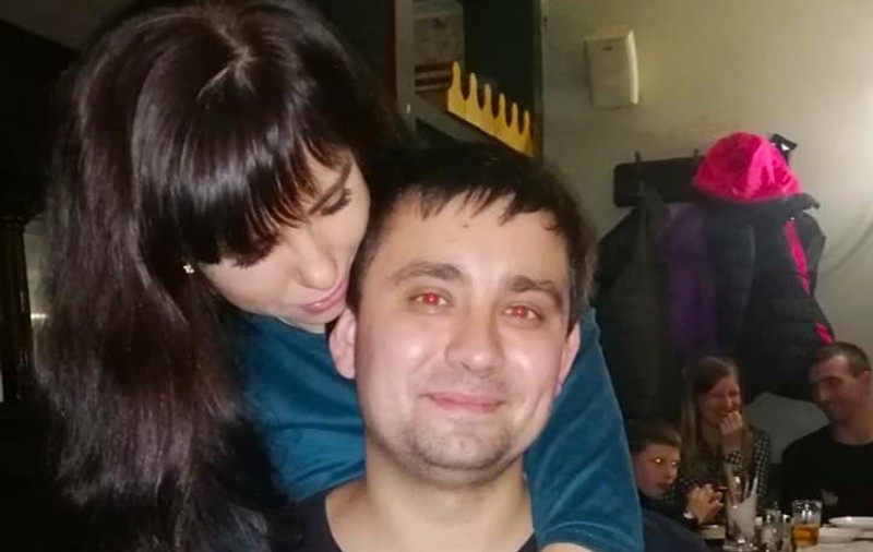 „A ieșit din adăpost și nu s-a mai întors. A fost găsit într-o groapă comună”. Inginer video la un post TV ucrainean, împușcat lângă Cernihiv