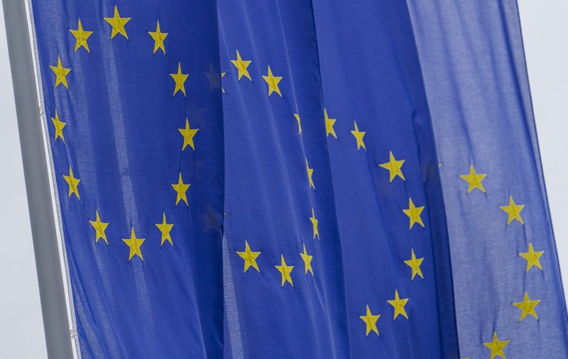 Eurobarometru. Tendință ușoară de creștere a euroscepticismului în România. Beneficiile economice ale UE, cele mai apreciate