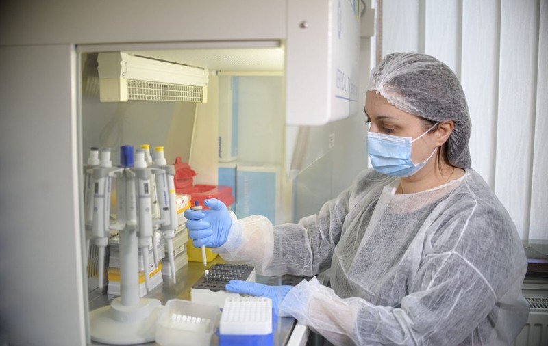 De ce diferă atât de mult rezultatele testelor de anticorpi la COVID-19. Cercetător: „Cantitatea nu spune absolut nimic”