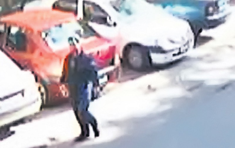 Pedofilul căutat a agresat mai mulţi copii!