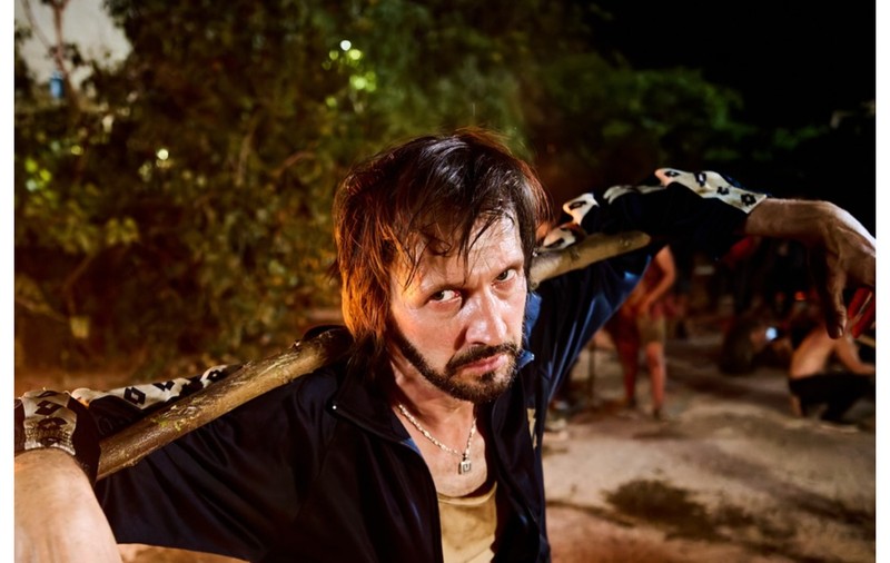 Serialul „Clanul” l-a marcat și fizic pe actorul Bogdan Farcaș. „Deodată m-am simțit șchiop” /VIDEO EXCLUSIV