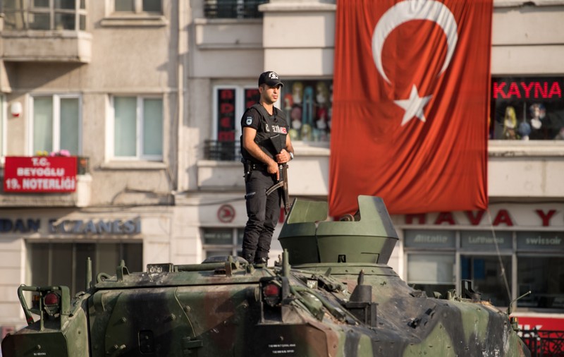 Măsuri extreme după puciul eșuat din Turcia. Ankara suspendă Convenția Europeană a Drepturilor Omului