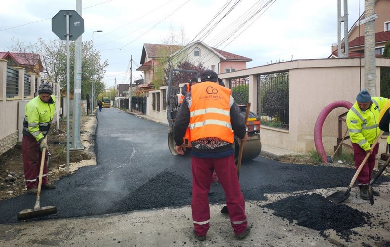 Muncitor care asfalta un drum din județul Constanţa, accidentat de un șofer neatent