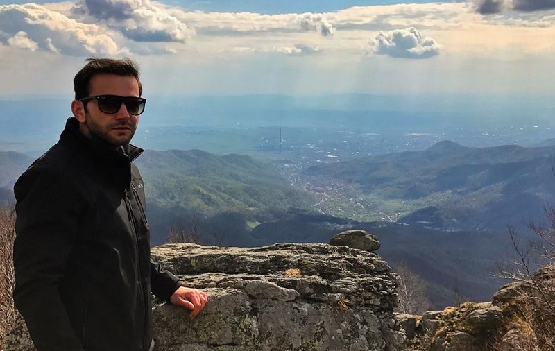 Cum arăta Mihai Morar la cununia civilă. Au trecut 11 ani de atunci