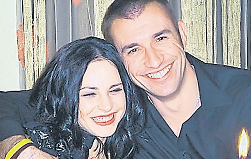 Prietenul Corinei Ungureanu, expulzat din ţară