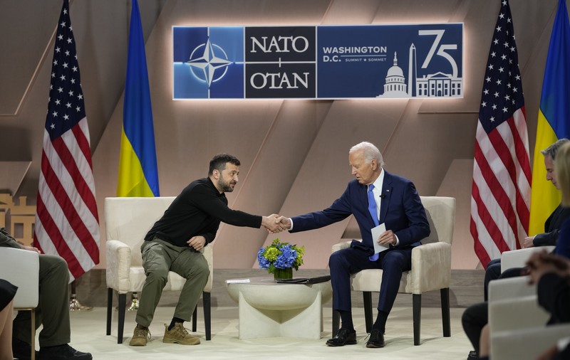 Momentul în care Biden îl numește, din greşeală, pe Zelenski „preşedintele Putin”. VIDEO